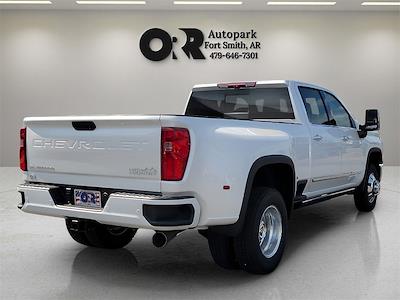 2024 Chevrolet Silverado 3500 Crew Cab 4WD, Pickup for sale #368404 - photo 2