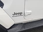 Used 2020 Jeep Gladiator Overland Crew Cab 4WD, Pickup for sale #U420094A - photo 12