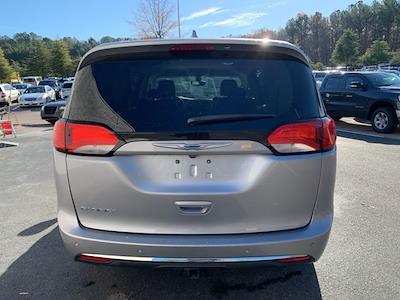 Used 2018 Chrysler Pacifica Touring L FWD, Minivan for sale #62524K - photo 2