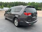Used 2017 Chrysler Pacifica Limited FWD, Minivan for sale #KA13573A - photo 5