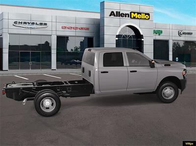2024 Ram 3500 Crew Cab DRW 4x4, Cab Chassis for sale #240020 - photo 2