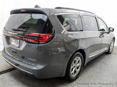 Used 2022 Chrysler Pacifica Limited FWD, Minivan for sale #P6703 - photo 2