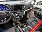 Used 2022 Chrysler Pacifica Touring L FWD, Minivan for sale #P6704 - photo 16