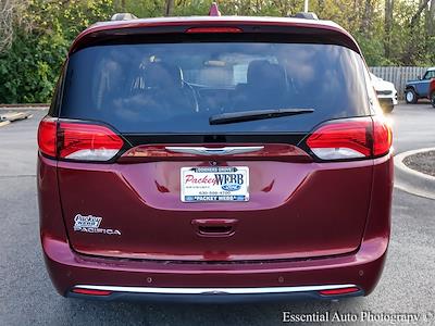 Used 2017 Chrysler Pacifica Touring L FWD, Minivan for sale #P7171 - photo 2