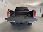 Used 2019 Nissan Frontier SV Crew Cab 4x4, Pickup for sale #615362 - photo 6