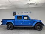 Used 2022 Jeep Gladiator High Altitude Crew Cab 4WD, Pickup for sale #618294 - photo 5