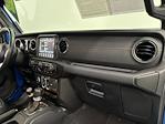 Used 2022 Jeep Gladiator High Altitude Crew Cab 4WD, Pickup for sale #618294 - photo 19