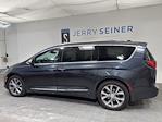 Used 2020 Chrysler Pacifica Limited FWD, Minivan for sale #618379 - photo 3