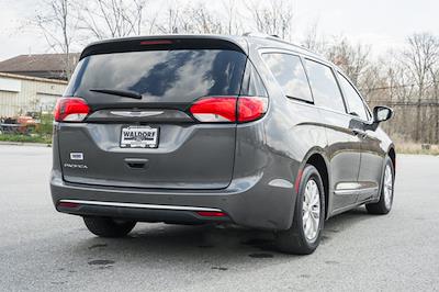 Used 2019 Chrysler Pacifica Touring L FWD, Minivan for sale #FB33330 - photo 2