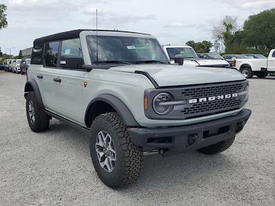 2024 Ford Bronco 4WD, SUV for sale #R1097 - photo 2