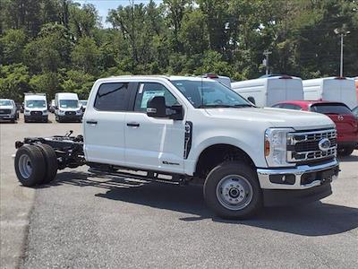 2024 Ford F-350 Crew Cab DRW 4WD, Cab Chassis for sale #SFC34270 - photo 1