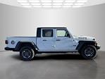 Used 2020 Jeep Gladiator Sport Crew Cab 4x4, Pickup for sale #M140818N - photo 5