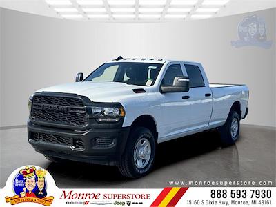 2024 Ram 2500 Crew Cab 4x4, Pickup for sale #RG330636 - photo 1