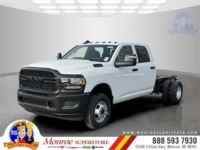 2024 Ram 3500 Crew Cab 4x4, Pickup for sale #RG362430 - photo 1