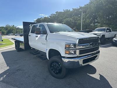 New 2024 Chevrolet Silverado 5500 LT Crew Cab 4WD, 14' Premier Truck Center Flatbed Truck for sale #CR82215 - photo 1