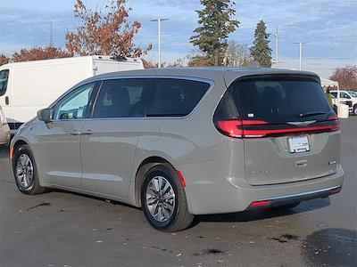 2022 Chrysler Pacifica FWD, Minivan for sale #C1685 - photo 2