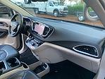 Used 2022 Chrysler Pacifica Touring L FWD, Minivan for sale #C1685 - photo 9