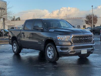 2024 Ram 1500 Crew Cab 4x4, Pickup for sale #T415487 - photo 1