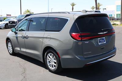Used 2022 Chrysler Pacifica Touring L FWD, Minivan for sale #P58211 - photo 2