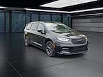 Used 2023 Chrysler Pacifica Limited FWD, Minivan for sale #M10603P - photo 3