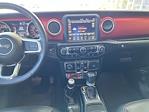 2020 Jeep Gladiator Crew Cab 4WD, Pickup for sale #DQ01006A - photo 28