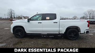 Used 2022 Chevrolet Silverado 1500 Custom Crew Cab 4x4, Pickup for sale #C8903 - photo 1