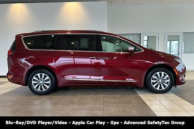 Used 2020 Chrysler Pacifica Limited FWD, Minivan for sale #J11429A - photo 2