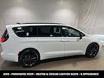 Used 2023 Chrysler Pacifica Limited AWD, Minivan for sale #L2291 - photo 6