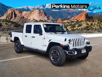 Used 2022 Jeep Gladiator Overland Crew Cab 4x4, Pickup for sale #27108C - photo 1