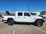 Used 2022 Jeep Gladiator Overland Crew Cab 4x4, Pickup for sale #27108C - photo 3