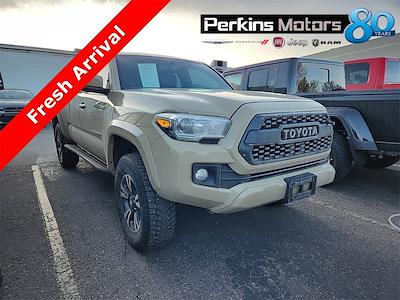 Used 2017 Toyota Tacoma TRD Sport Extra Cab 4x4, Pickup for sale #574308A - photo 1