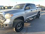 Used 2016 Toyota Tundra SR5 Crew Cab 4WD, Pickup for sale #21785B - photo 18