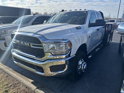 Used 2019 Ram 3500 Tradesman Crew Cab 4WD, Flatbed Truck for sale #21854A - photo 1