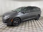 2020 Chrysler Pacifica FWD, Minivan for sale #R244116A - photo 9