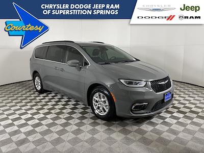 Used 2022 Chrysler Pacifica Touring L FWD, Minivan for sale #SDR08997 - photo 1