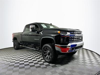 Used 2020 Chevrolet Silverado 2500 LTZ Crew Cab 4x4, Pickup for sale #P3685 - photo 1