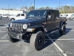 Used 2022 Jeep Gladiator Overland Crew Cab 4WD, Pickup for sale #514159A - photo 3