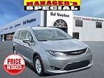 Used 2020 Chrysler Pacifica Touring L FWD, Minivan for sale #514458A - photo 1