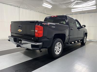 2017 Chevrolet Silverado 1500 Crew Cab 4x4, Pickup for sale #B176N0808 - photo 2