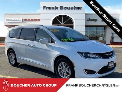 Used 2020 Chrysler Pacifica Touring L FWD, Minivan for sale #24CL033A - photo 1