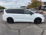 Used 2024 Chrysler Pacifica Select FWD, Minivan for sale #24DL057A - photo 3