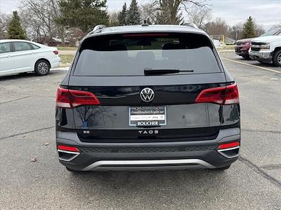 2022 Volkswagen Taos AWD, SUV for sale #24DL066A - photo 2