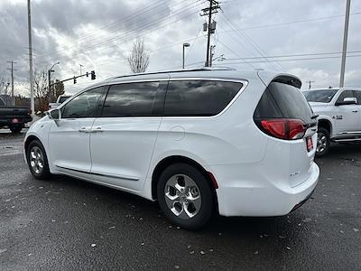 2018 Chrysler Pacifica FWD, Minivan for sale #B4551 - photo 2