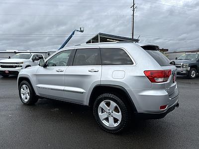 2011 Jeep Grand Cherokee 4x4, SUV for sale #R3762B - photo 2