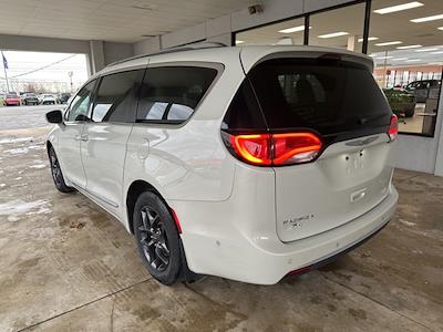 Used 2019 Chrysler Pacifica Touring L Plus FWD, Minivan for sale #24292A - photo 2