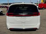 Used 2022 Chrysler Pacifica Touring L FWD, Minivan for sale #P8958 - photo 2