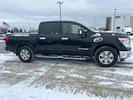 Used 2017 Nissan Titan SV Crew Cab 4x4, Pickup for sale #K25689A - photo 3