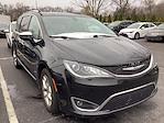 Used 2020 Chrysler Pacifica Limited FWD, Minivan for sale #E4795P1 - photo 1