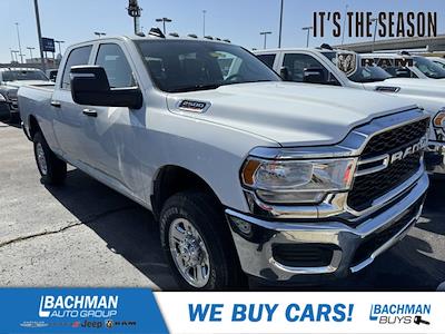 2024 Ram 1500 Crew Cab 4WD, Pickup for sale #D240033 - photo 1
