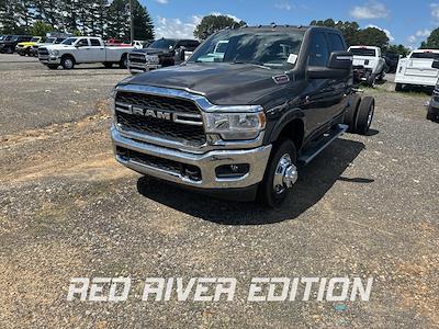 2024 Ram 3500 Crew Cab DRW 4x4, Cab Chassis for sale #248474 - photo 1
